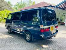 Toyota Dolphin 2000 Van
