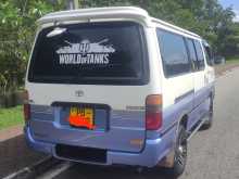 Toyota Dolphin 2001 Van