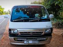 Toyota Dolphin 5L RZH 102 2002 Van