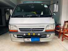 Toyota Dolphin 2003 Van