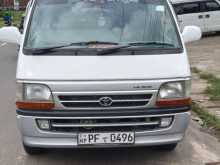 Toyota Dolphin 2004 Van