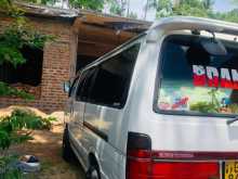 Toyota Dolphin 1995 Van