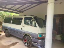 Toyota Dolphin Long 1998 Van