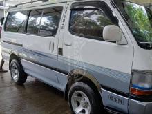 Toyota Dolphin 1991 Van