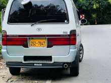 https://riyasewana.com/uploads/toyota-dolphin-211356464433.jpg