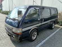 Toyota Dolphin 1999 Van