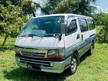 Toyota Dolphin 1998 Van