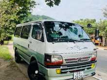 Toyota Dolphin 1993 Van