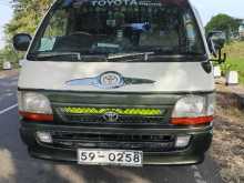Toyota Dolphin 1995 Van