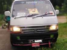 Toyota Dolphin 1992 Van