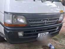 Toyota Dolphin 1999 Van