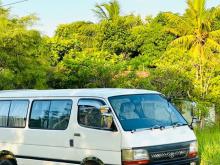 Toyota Dolphin 1993 Van