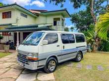 Toyota Dolphin 1990 Van