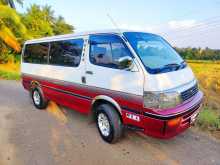 Toyota Dolphin 1991 Van