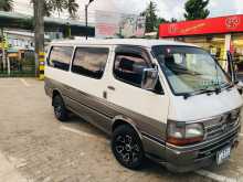 Toyota Dolphin 1991 Van