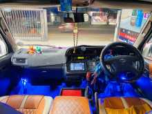 Toyota Dolphin 1994 Van