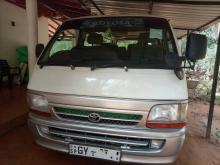 Toyota Dolphin 1998 Van