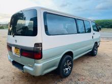 Toyota Dolphin 1990 Van