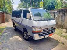 Toyota Dolphin 1998 Van