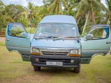 Toyota Dolphin 1997 Van