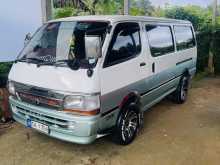 Toyota Dolphin 1993 Van