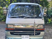 Toyota Dolphin 1991 Van