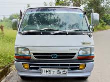 Toyota Dolphin 1998 Van