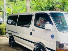 Toyota Dolphin 113 1989 Van