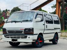 Toyota Dolphin 1995 Van