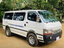 Toyota Dolphin 1994 Van