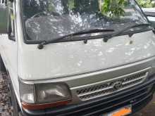 Toyota Dolphin 1990 Van