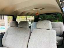 https://riyasewana.com/uploads/toyota-dolphin-31048054212.jpg