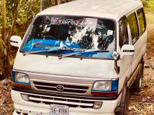 Toyota Dolphin 1991 Van