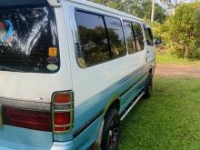 Toyota Dolphin 1993 Van