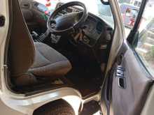 https://riyasewana.com/uploads/toyota-dolphin-31202064553.jpg