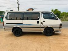 Toyota Dolphin 1990 Van