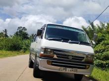 Toyota Dolphin 2001 Van