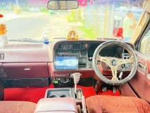 https://riyasewana.com/uploads/toyota-dolphin-41620336454.jpg