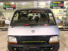 Toyota Dolphin 1990 Van