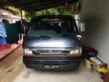 Toyota Dolphin 1993 Van