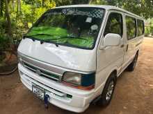 Toyota Dolphin 1995 Van