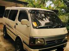 Toyota Dolphin 1992 Van