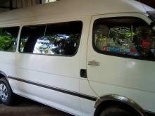 Toyota Dolphin 123 1995 Van