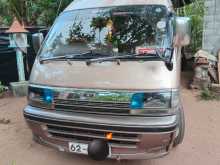 Toyota Dolphin 1993 Van