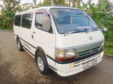 Toyota Dolphin 1995 Van