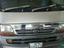 Toyota Dolphin 1990 Van