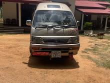 Toyota Dolphin 1994 Van