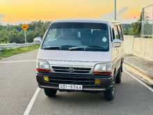 Toyota Dolphin 1993 Van