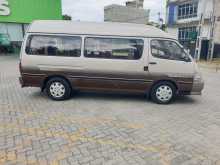 Toyota Dolphin Grand Cabin 1993 Van