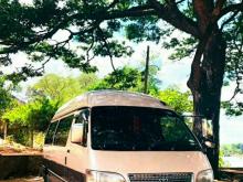 Toyota Dolphin Grand Cabin G 2002 Van